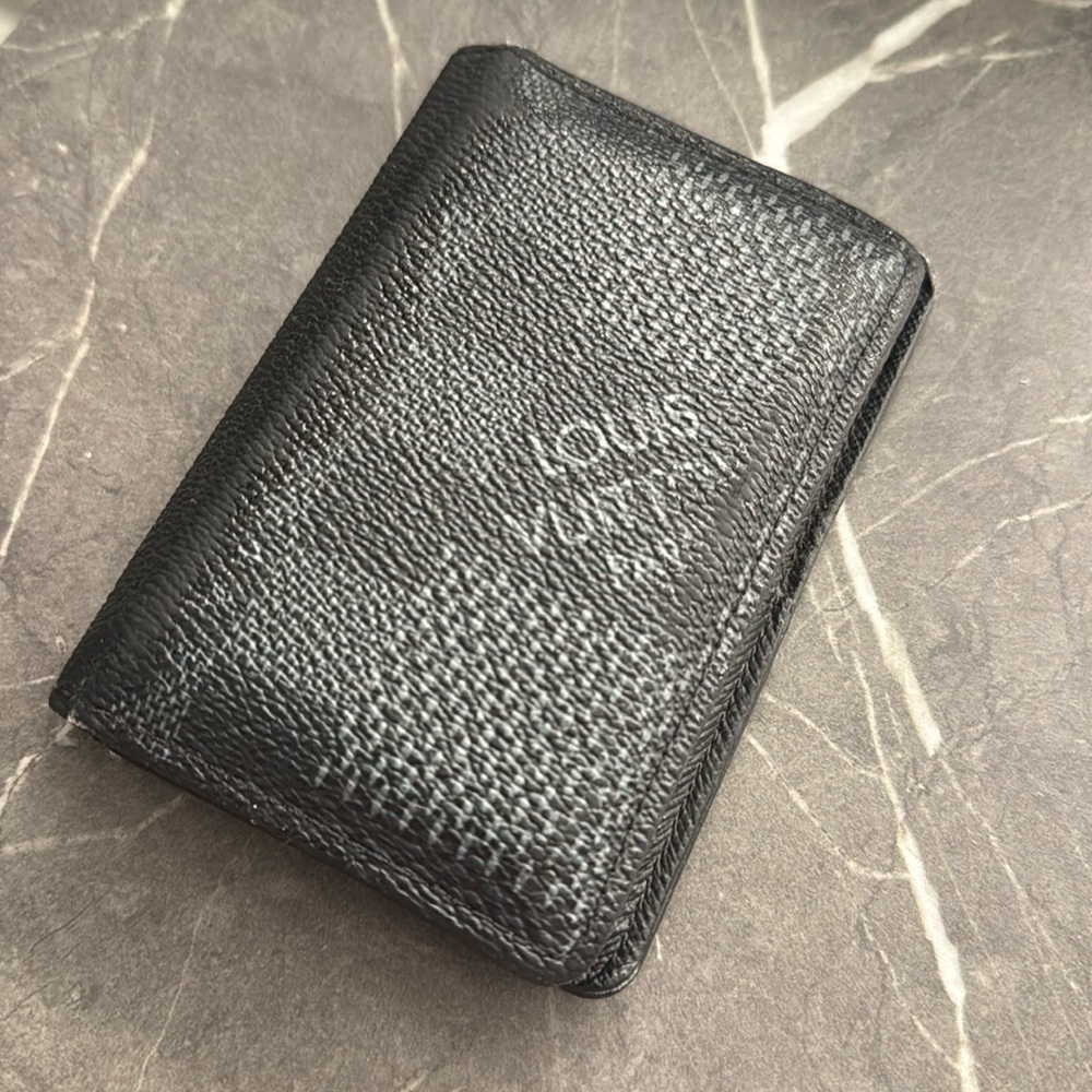 USED AUTHENTIC LV WALLET